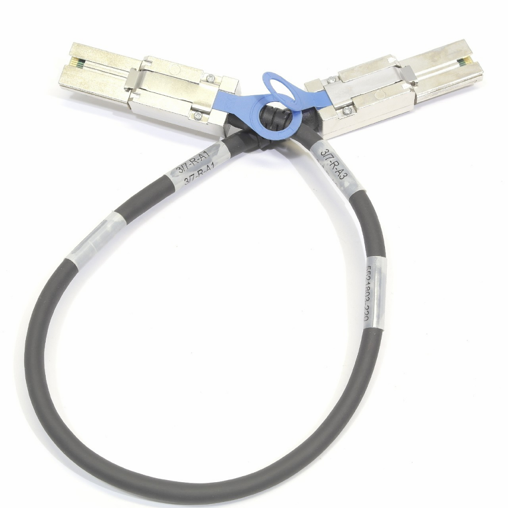 SAS-SAS (Hitachi Data Cable SAS 0.5m 5521803-220)
