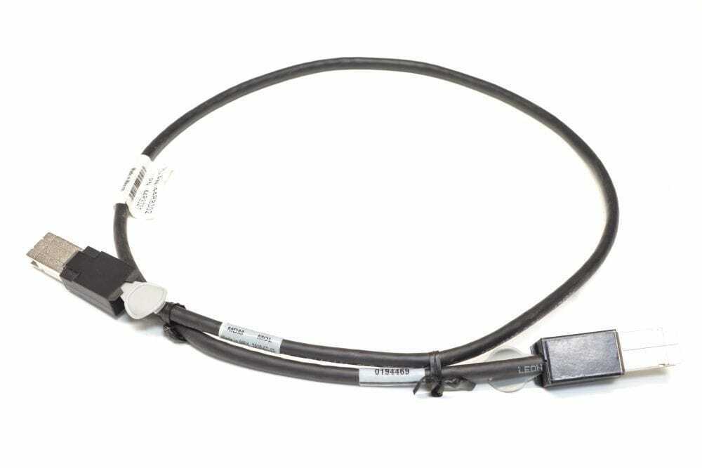 SAS-SAS (Cisco STACKING CABLE 1M L45593-E101-D10 )