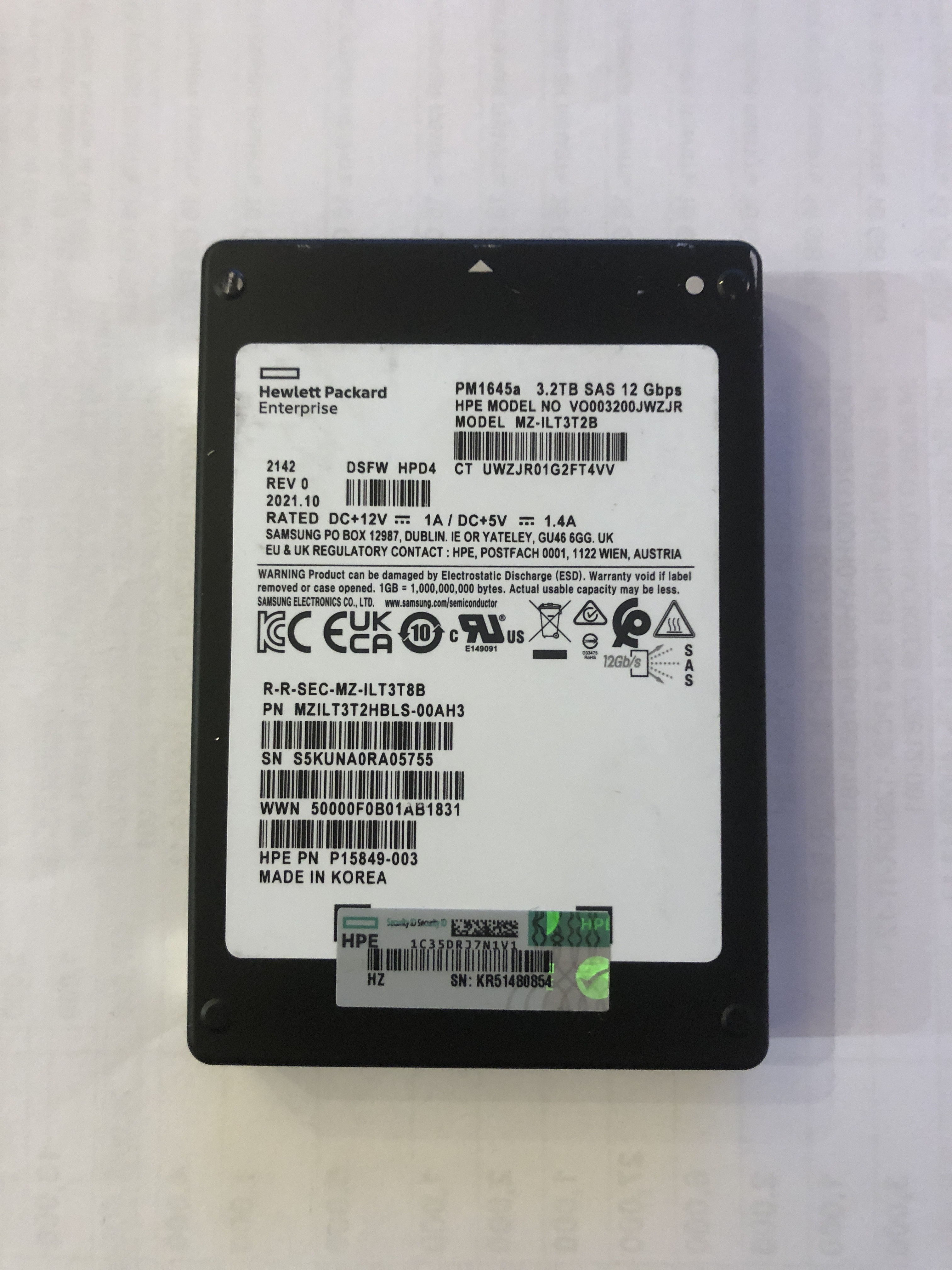 SAS SSD (HP 3.2 Tb SAS SSD 12Gb/s PM1645a VO003200JWZJR (P/N:P15849-003))